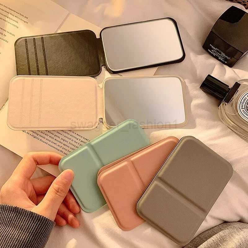 Desktop Foldable Cosmetic Mirror Simple Portable Handheld Makeup Mirror Easy To Carry Travel Makeup Mirrors Pocket MirrorsXJ240813
