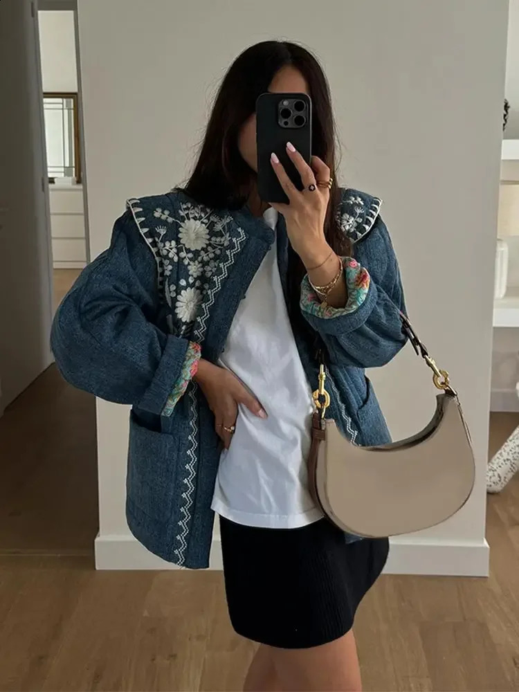 Warm print blue pocket cotton jacket for womens fashion round neck long sleeved casual clothing 240808