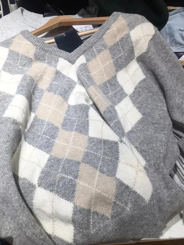 Argyle Vintage Loose Knitted Sweater Women Sweet Preppy Style V Neck Cotton Autumn Pullover Tops Harajuku Cute Y2k Sweaters Chic 240812