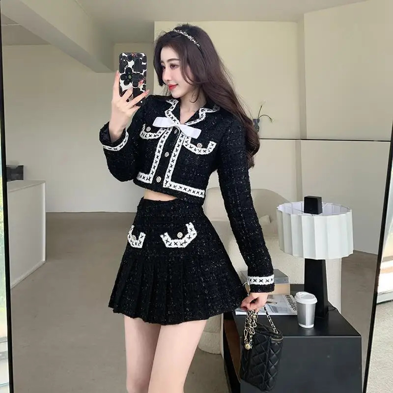 Trendy Small Fragrance Two Piece Set Womens Black SpringSummer Short CoatMini Tight Elegant and Unique 240812