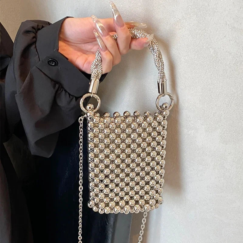 Handle s Evening Clutch Bag Silver Party Wedding Purse Pearl Handbag 2024 Summer Handmade Beading Crossbody Phone 240812