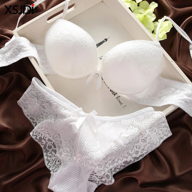Womens Sexy Lace Bra Set Fashion Thin Deep V Bra Push-up Underwear Lenceria Mujer Vintage Embroidered Solid Color Bra Set 240812