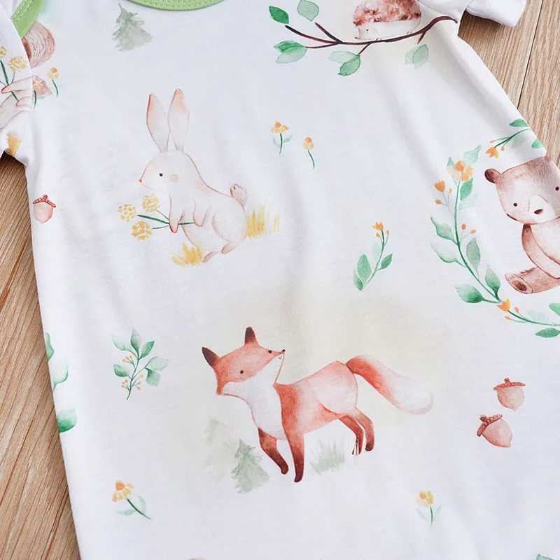 Green fox print newborn baby clothing 0-18 months comfortable wearing high-quality summer short sleeved jumpsuit W240812
