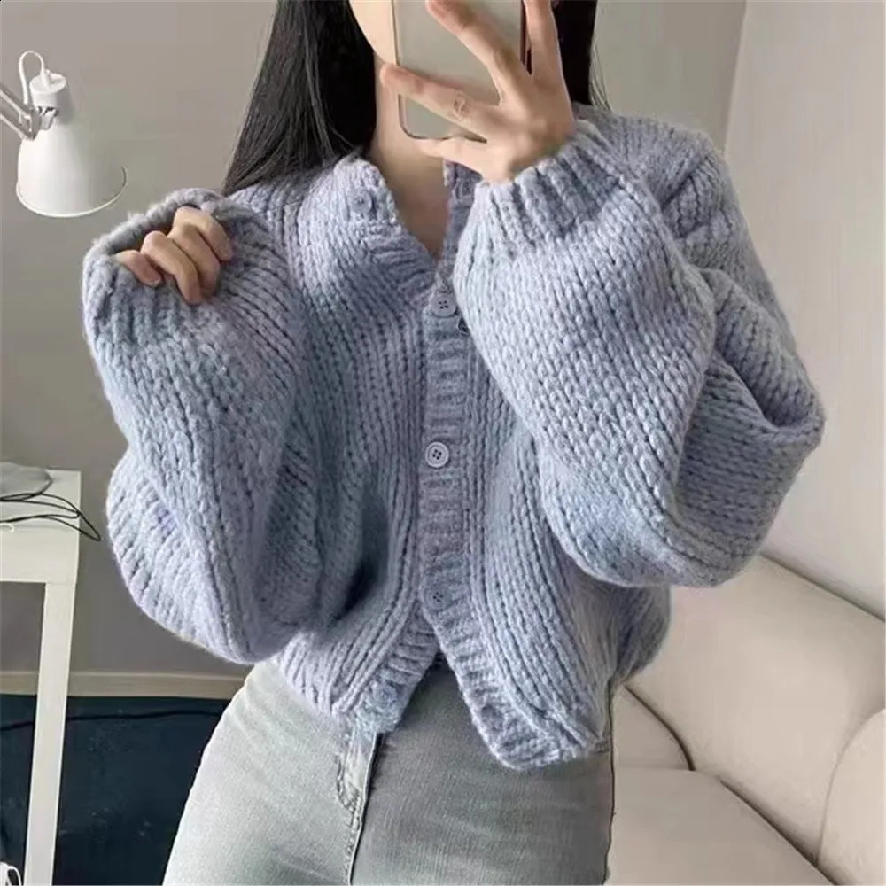 Autumn Winter Outerwear Korean Preppy Style Cardigan Sweater Ladies White Candy Color Fashion Soft Knit Jacket Womens 240812