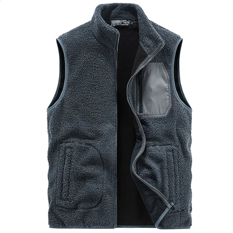Winter Thermal Fleece Vest Men Fashion Multipocket Male Warm Waistcoat Casual Heated for Cycling Plus Size 240812