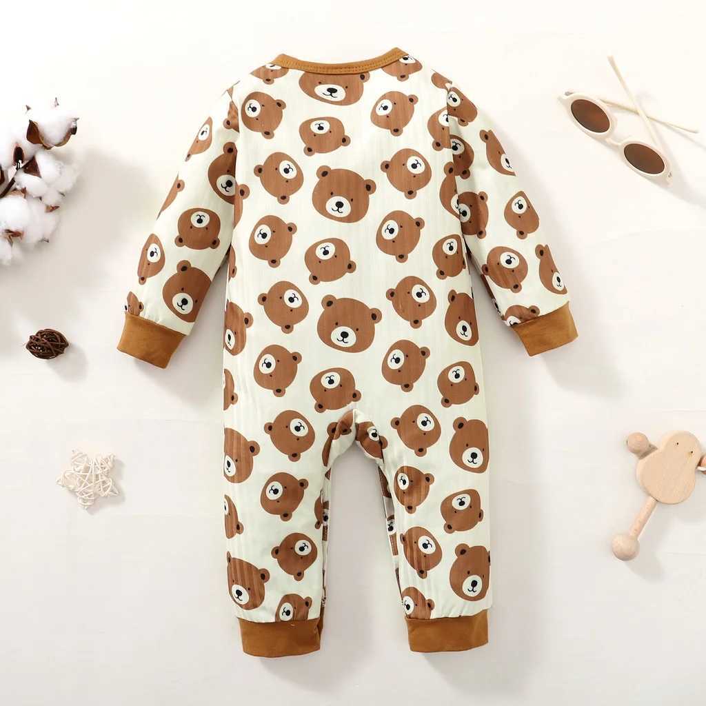 Baby mens long sleeved cute bear print tight fitting clothes for spring and autumn baby mens casual jumpsuit 0-18 months W240812