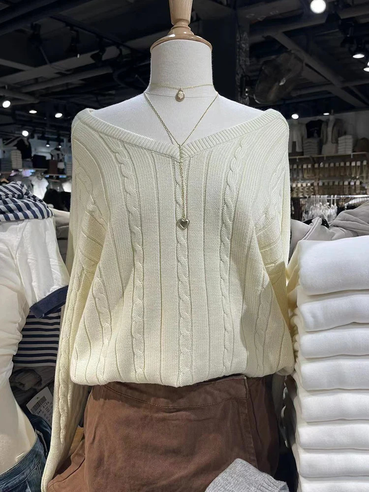 Vintage Beige Knitted V Neck Sweater Women Sweet Preppy Style Twisted Flower Cotton Loose Jumper Harajuku Solid Autumn Sweaters 240812