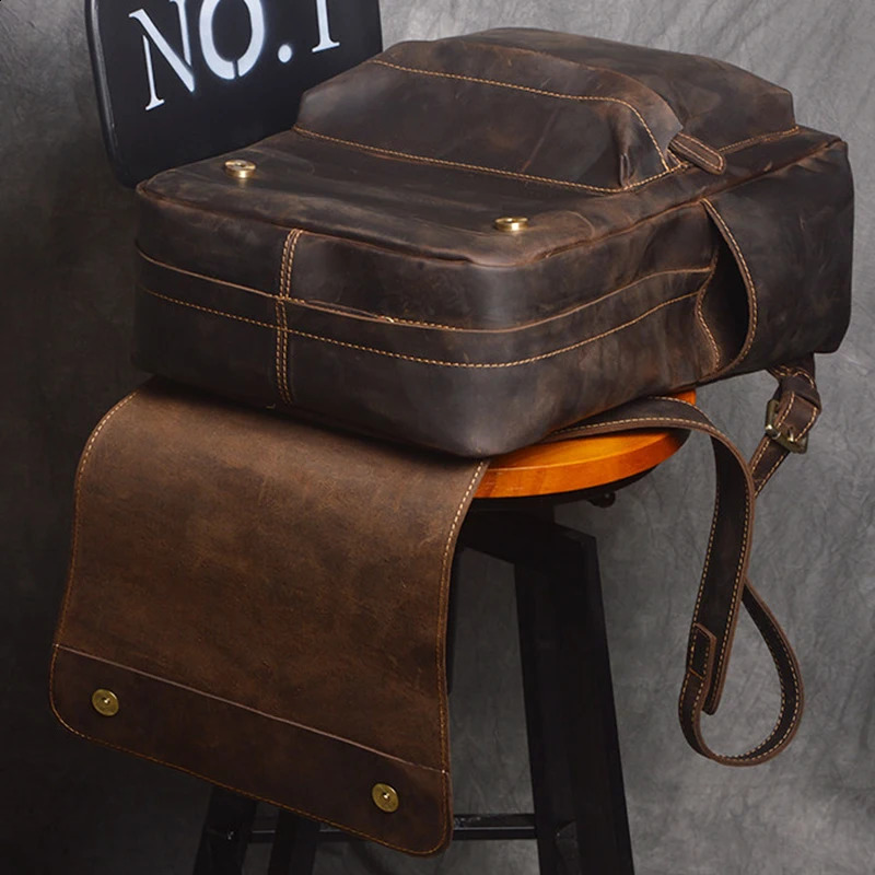 Retro Leather Mens Backpack Large Capacity 156inch Laptop Bag Crazy Horse Travel Academy 240813