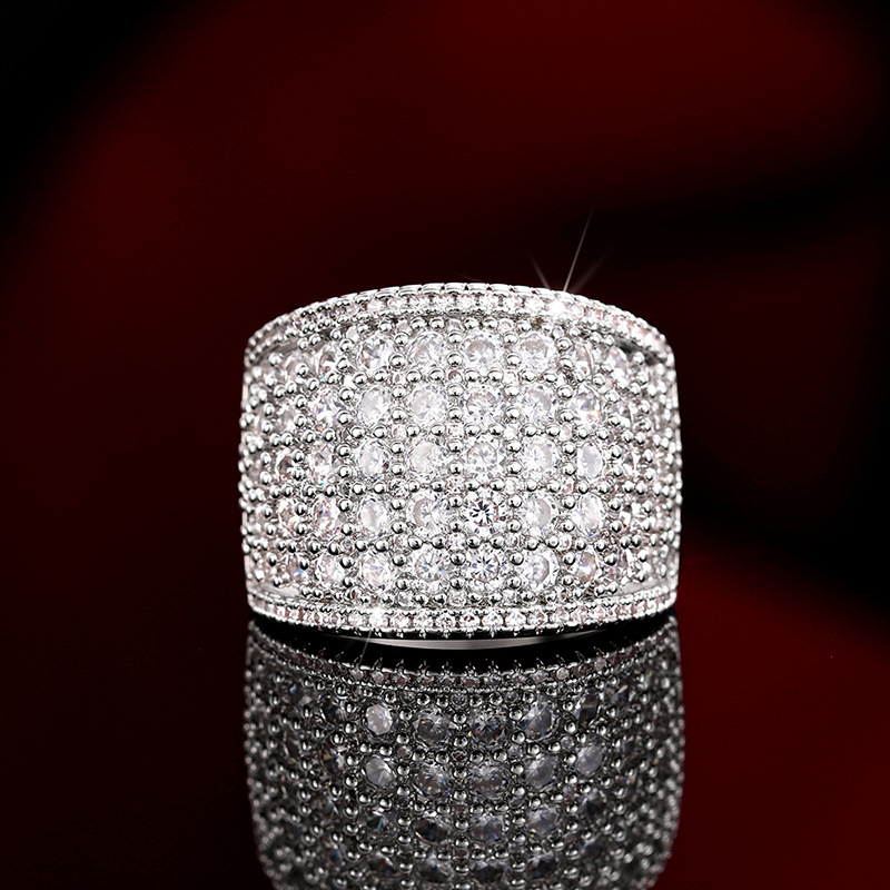 Ins Top Sell Sparkling Wedding Rings Luxury Jewelry 925 Sterling Silver Fill Pave White Sapphire CZ Diamond Party Gorgeous Eternity Women Engagement B