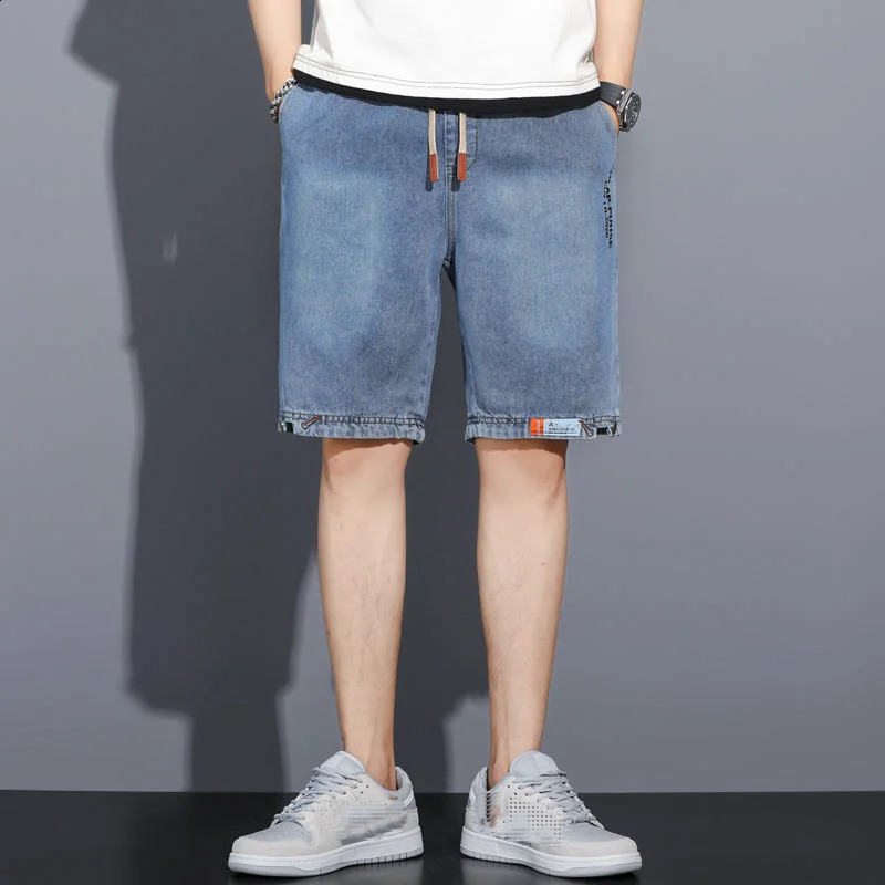 2024 Summer Mens Denim Shorts American Retro All-match Straight Shorts Loose Casual Sports Quarter Pants Plus Size Mens Shorts 240812