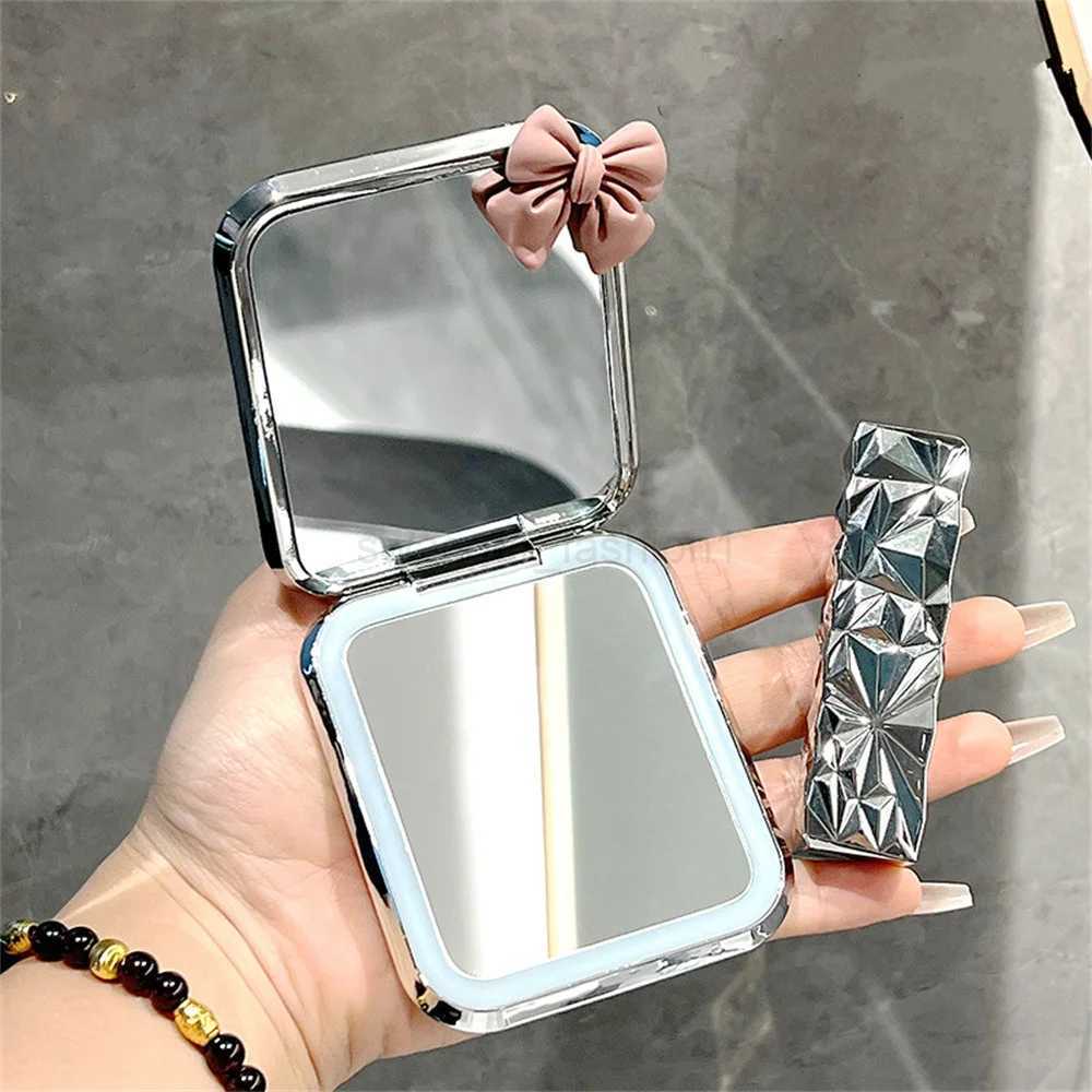 Led Make-Up Mirror Student Dormitory With Lights Folding Mirrors Desktop Handheld Mirror Female Portable Carry-On Travel CosmetcXJ240813