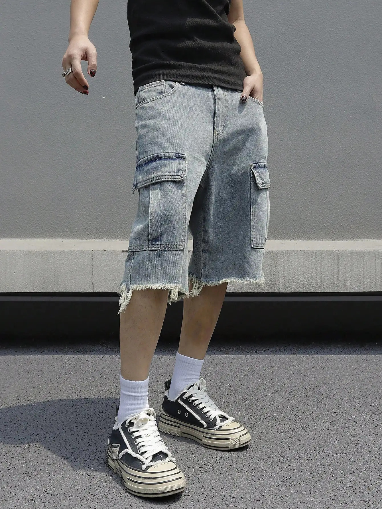 South Korean fashion mens wide leg denim shorts summer style loose casual elastic waist large pocket cargo jeans 240812