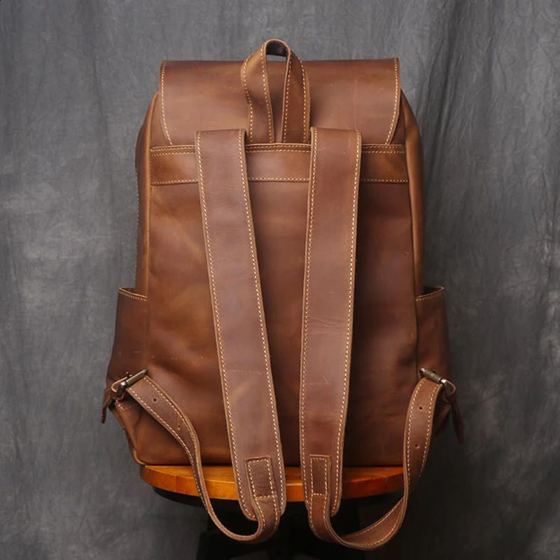 Retro Leather Mens Backpack Large Capacity 156inch Laptop Bag Crazy Horse Travel Academy 240813
