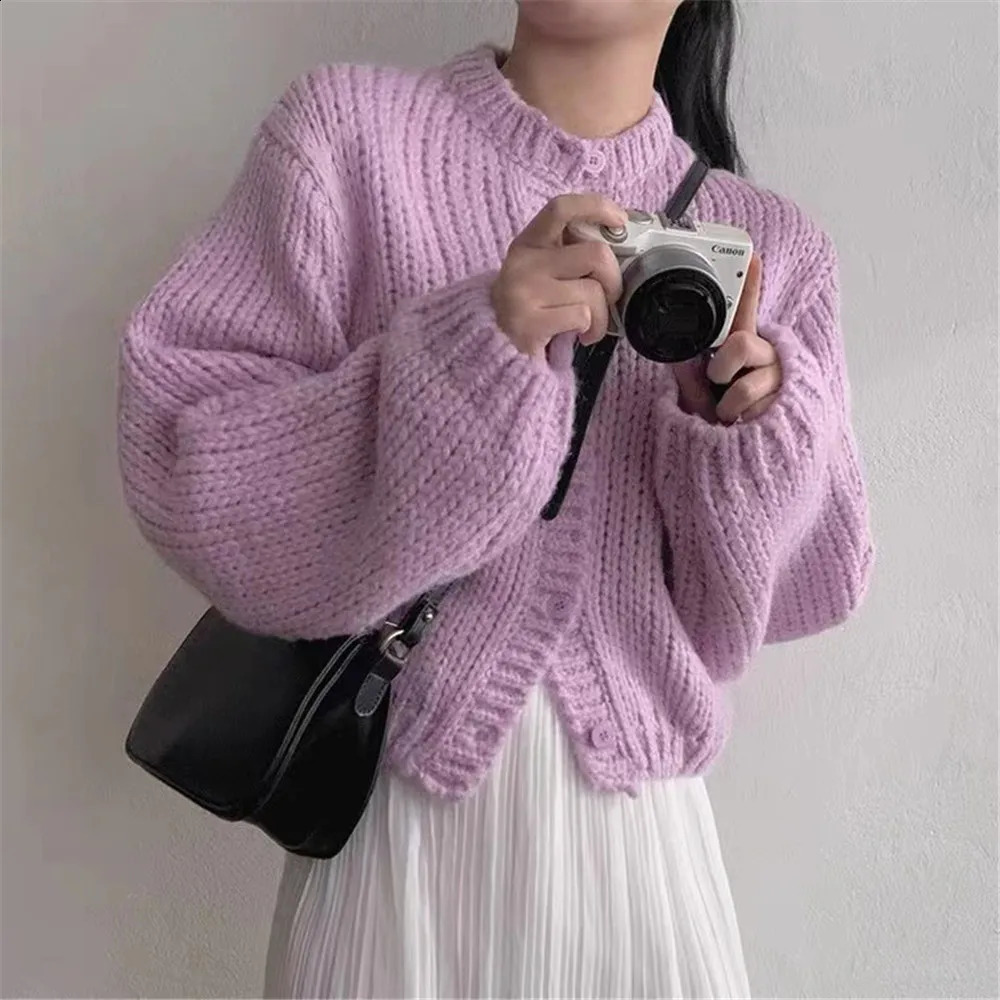 Autumn Winter Outerwear Korean Preppy Style Cardigan Sweater Ladies White Candy Color Fashion Soft Knit Jacket Womens 240812
