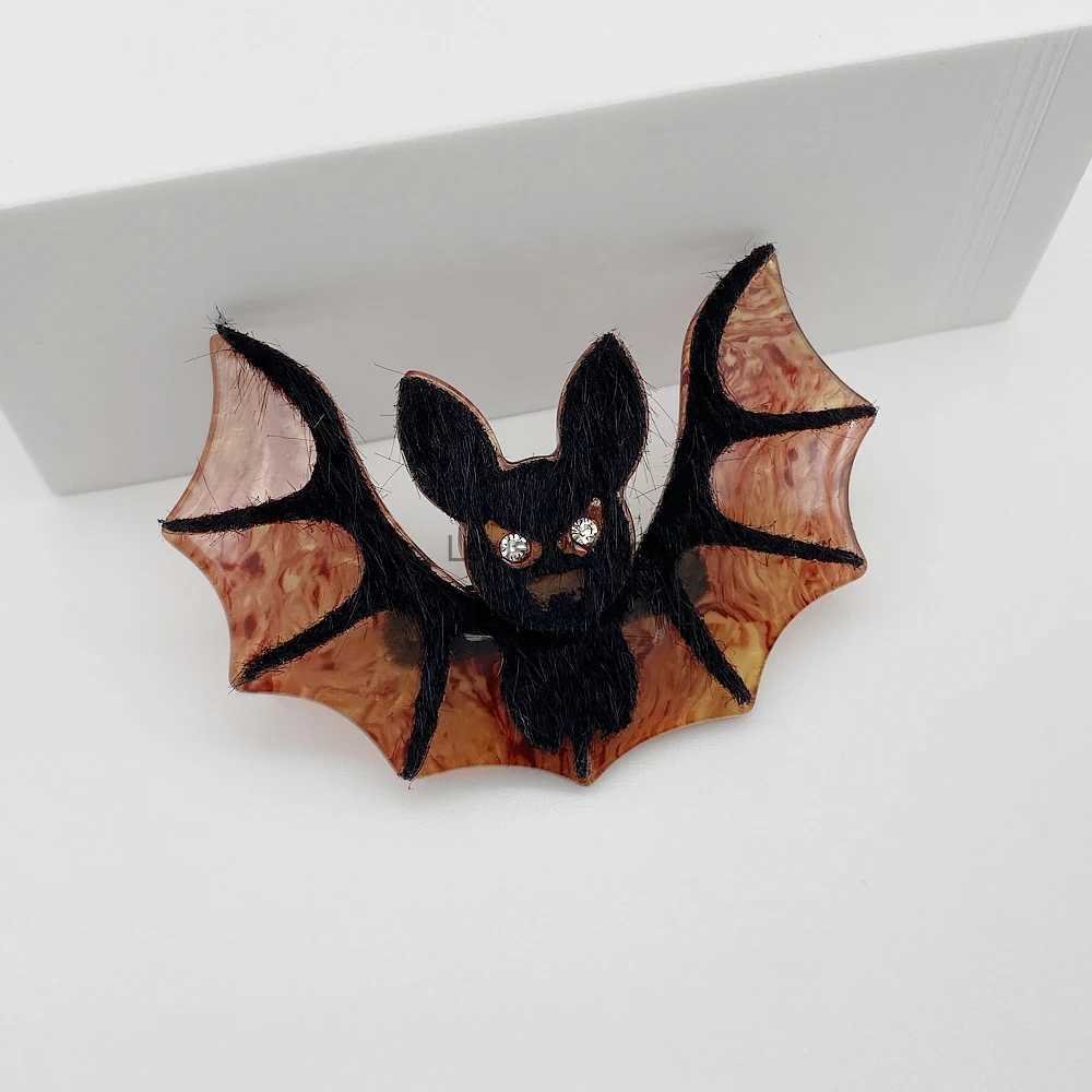 Pins Brooches Handmade Safety Pin Customization Halloween Bat Hedgehog Chest Bag Collar Cartoon Animal Badge Jewelry Gift H240813