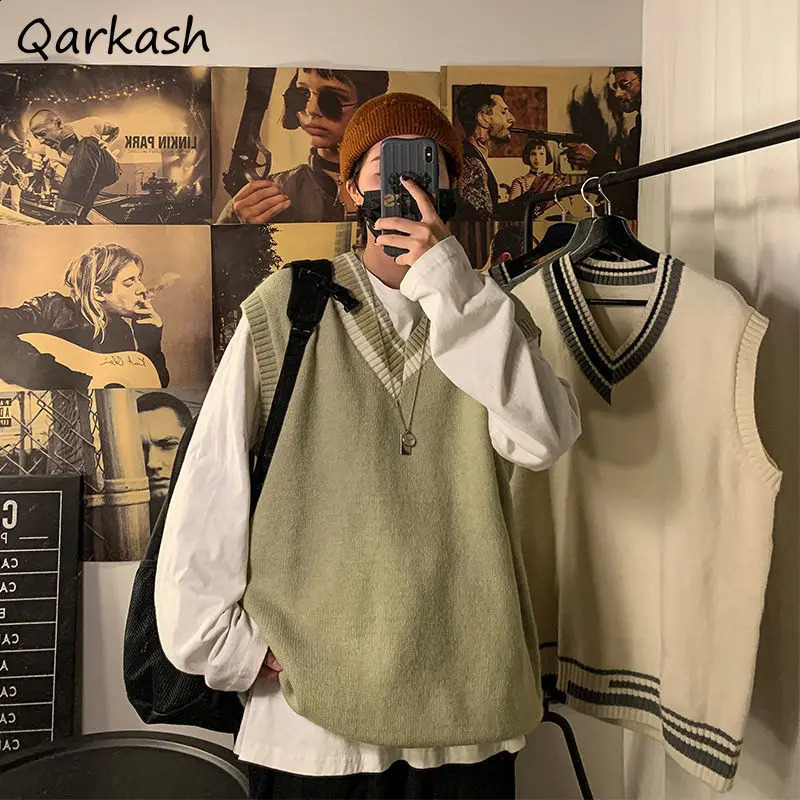 Sweater Vest Women Vintage Minimalist Korean Style Cozy Stylish Preppy V-neck Autumn Loose Sleeveless Clothing Knitwear Retro BF 240812