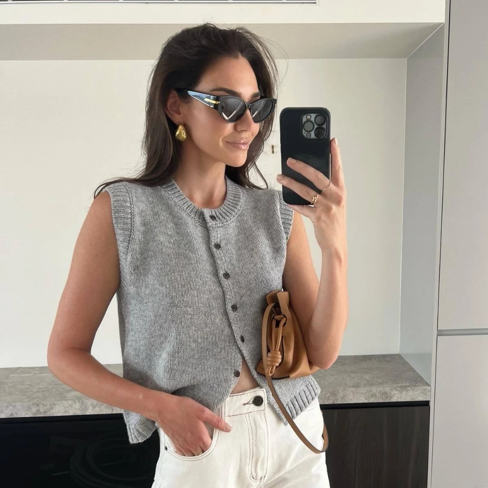 Summer Knitted Cardigans Women Elegant Fashion Button Sleeveless Tops Solid Basic Casual Loose Vacation Holiday Vests Gray 240813