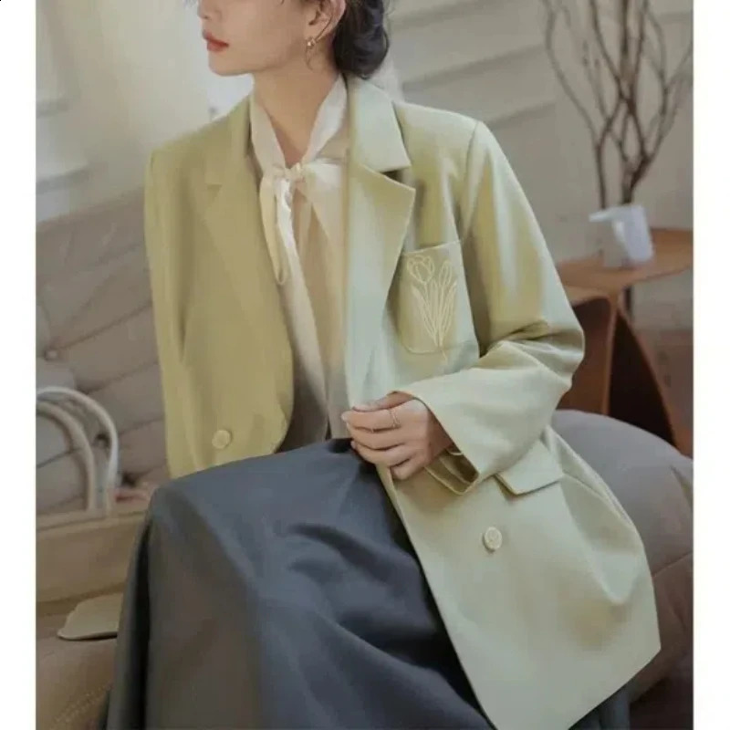 Korean Embroidery Suit Collar Womens Spring Autumn Patchwork Button Pocket Casual Fashion Loose Long Sleeved Blazers 240812