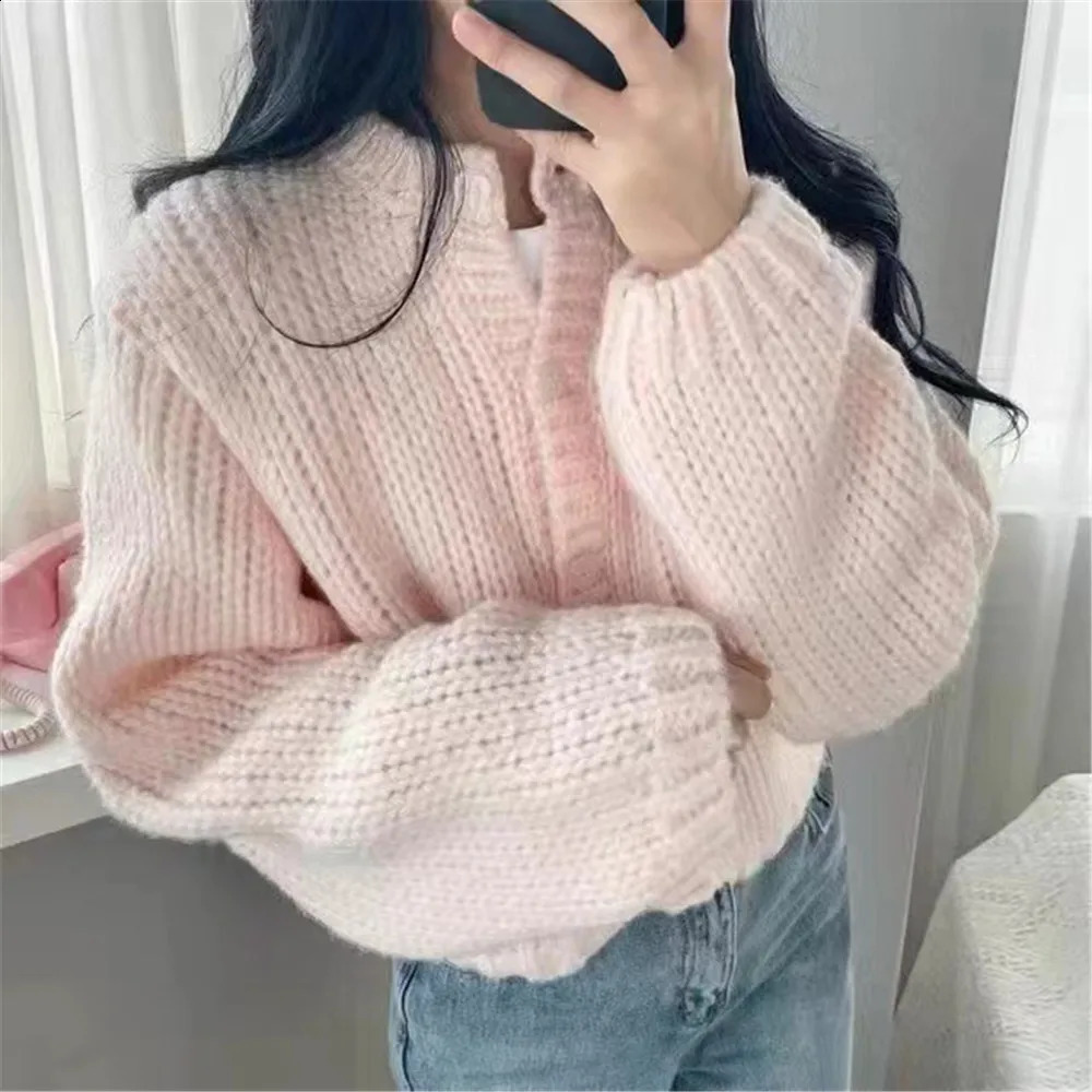 Autumn Winter Outerwear Korean Preppy Style Cardigan Sweater Ladies White Candy Color Fashion Soft Knit Jacket Womens 240812