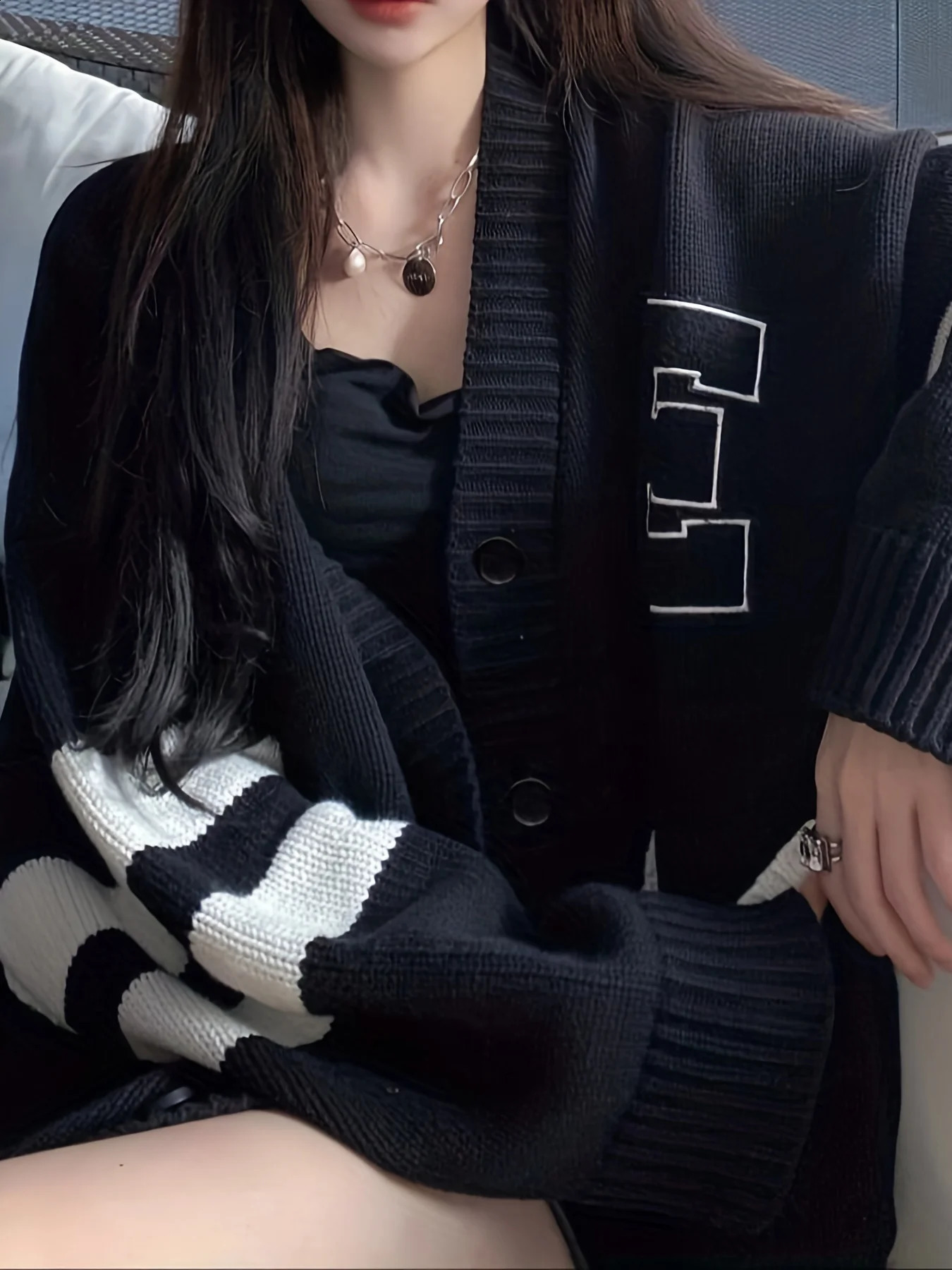 Sweet College Style Letter Embroidery V-Neck Vintage Preppy Cardigan Sweater WomenS Loose Long-Sleeved Coat 240812