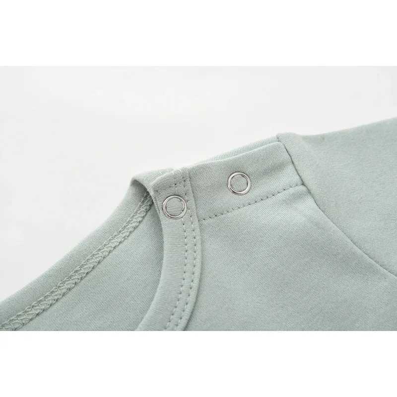 Newborn baby summer jumpsuit short sleeved organic cotton baby classic jumpsuit solid color mens clothing W240812