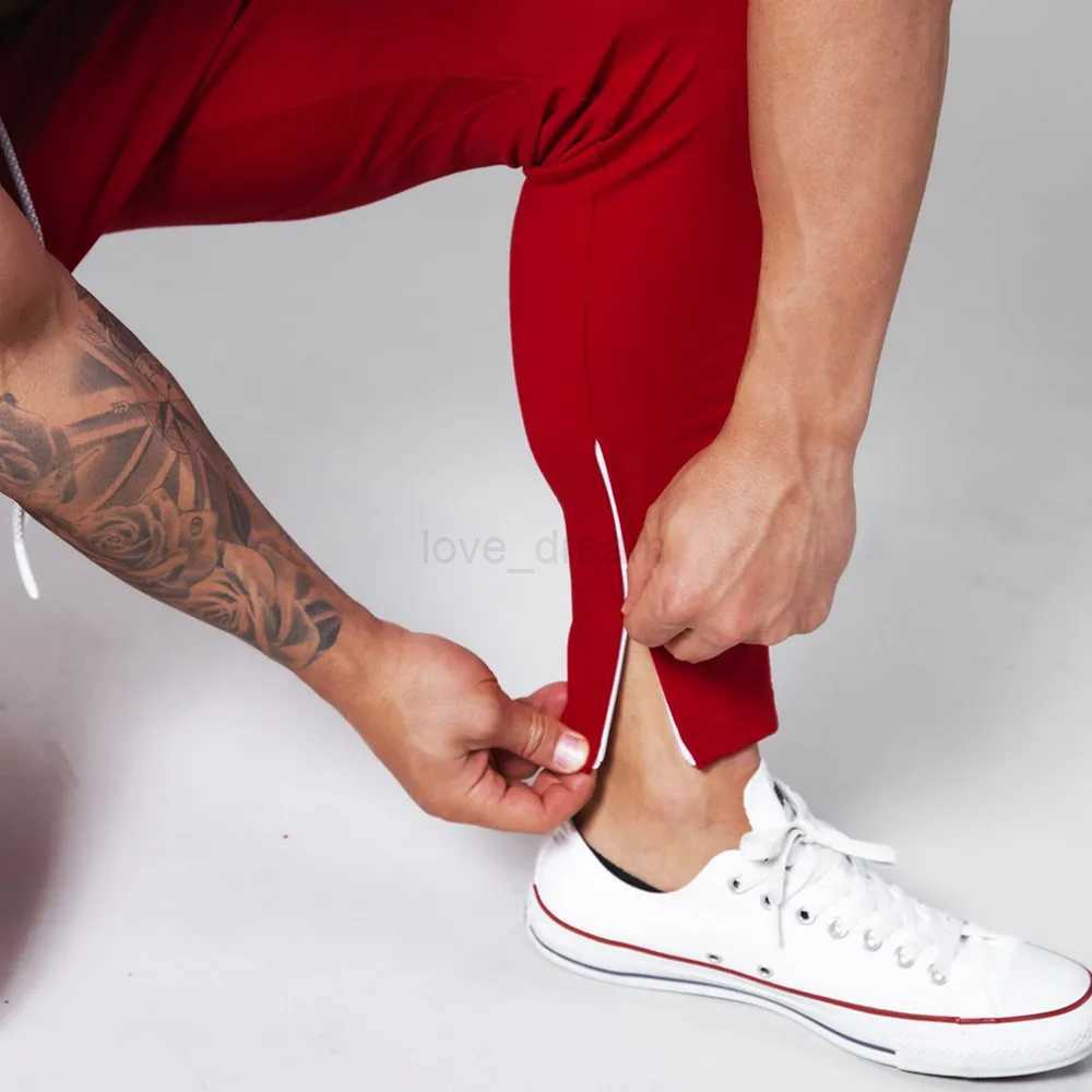 2023 New Jogger Gray Gym Fitness Bodybuilding Training Pants Mens Jogging Casual Fashion Classic Side Stripe Sweatpants MaleXJ240813