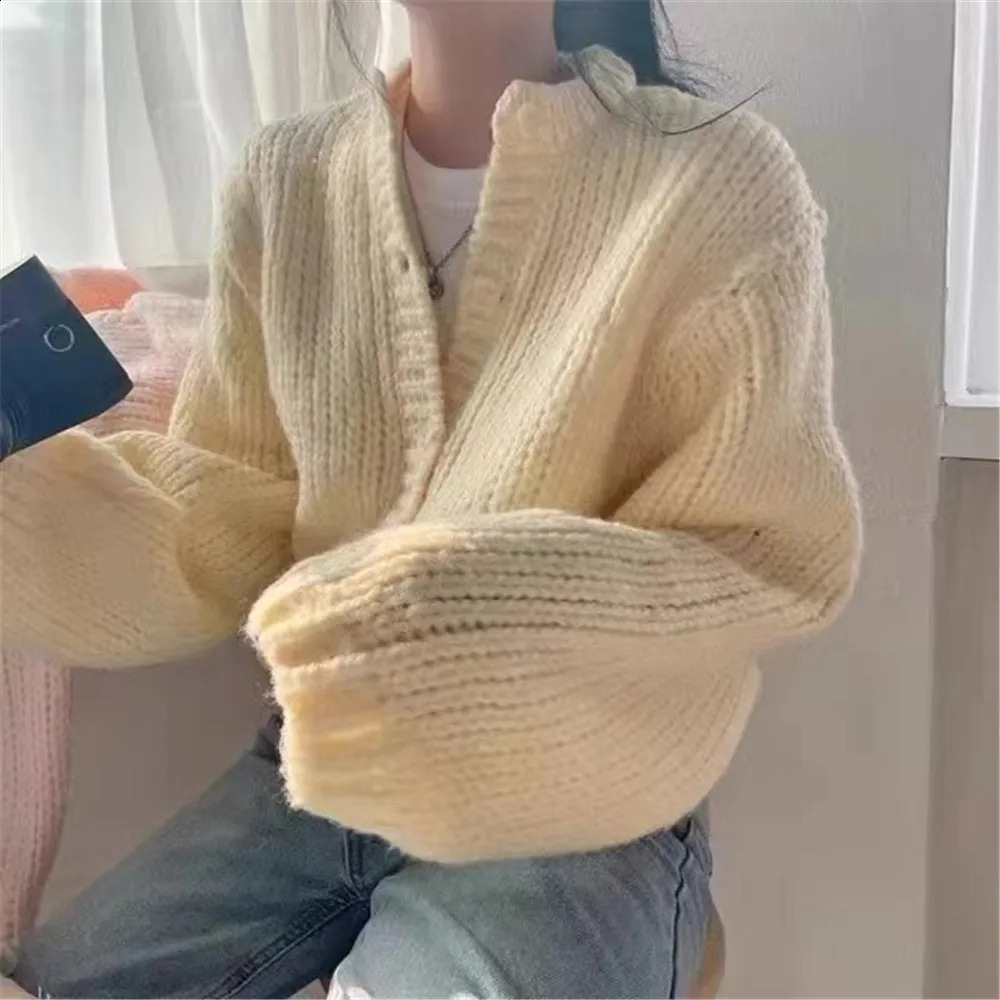 Autumn Winter Outerwear Korean Preppy Style Cardigan Sweater Ladies White Candy Color Fashion Soft Knit Jacket Womens 240812