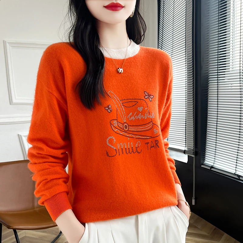 Autumn and Winter Womens Sweater Hoodie Round Neck Knitted Pure Wool Loose Long Sleeve Aging Fashion Edition 240812