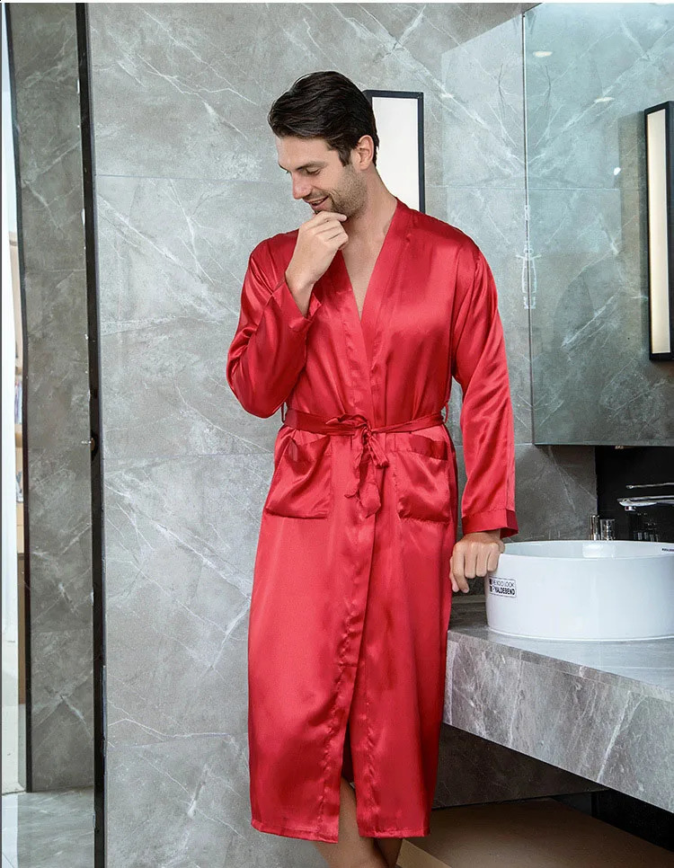 Solid Black Groomsman Robe Men Silk Satin Robe Summer Casual Sleepwear V-Neck Kimono Yukata Bathrobe Gown Size S M L XL XXL 240812