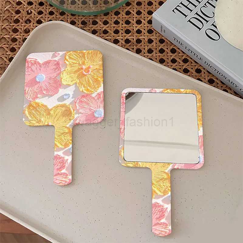 Portable Oil Painting Art Pattern Hand-Held Makeup Mirror Travel HD Vanity Mirror Women Cosmetic Beauty Tools Desktop OrnamentsXJ240813