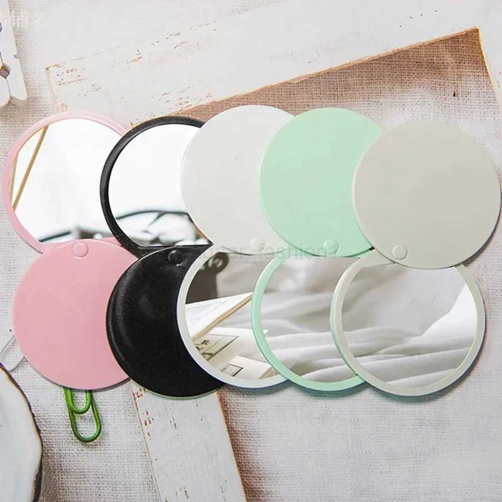 1Pcs Portable Folding Make-Up Mirror Small Creative Mini Sliding Cover Handheld Pocket Mirror Makeup AccessoryXJ240813
