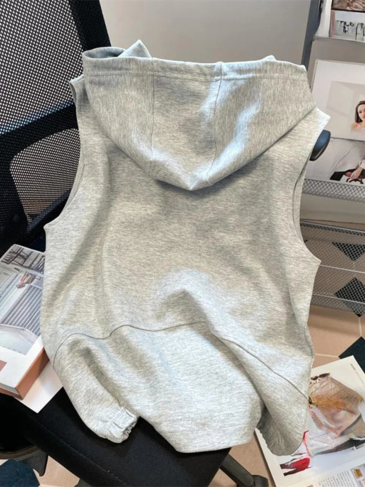 Preppy Style Hoodies Solid Color Pockets Zipper Sleeveless Vests Sweatshirts Simple Plus Size All Match Vintage Women Clothing 240812
