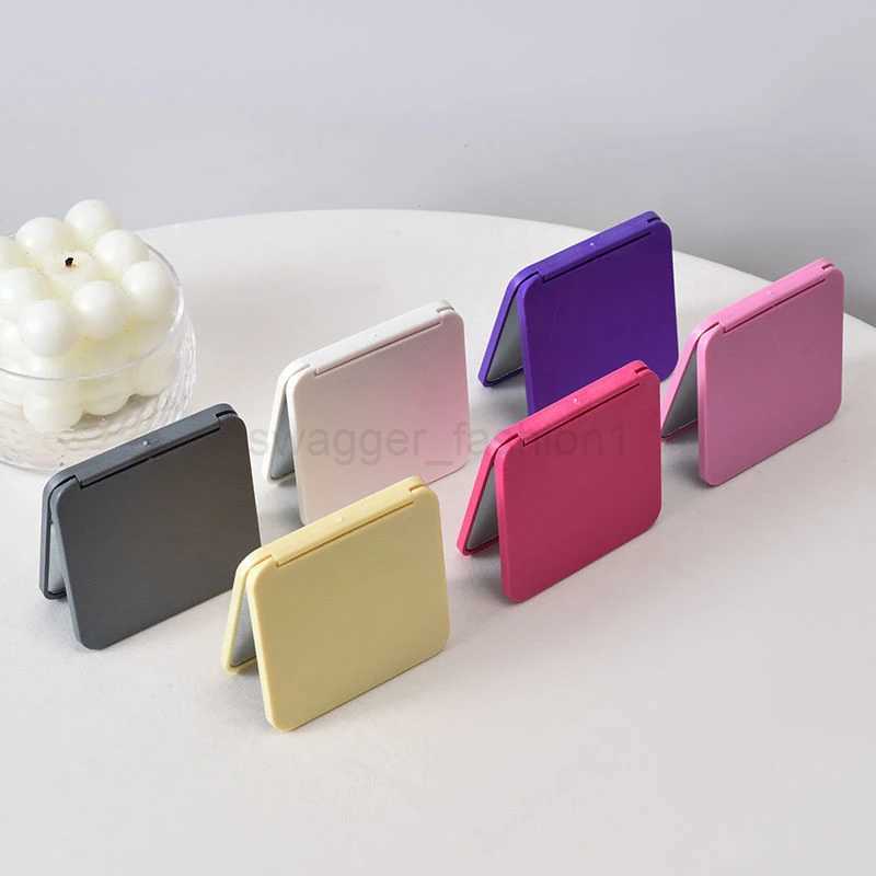 2-Face Foldable Makeup Mirror Mini Square Makeup Vanity Mirror Hand Mirrors Double-sided Compact Mirror Pocket Cosmetic MirrorXJ240813