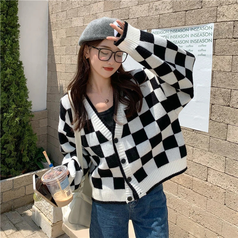 MEXZT Fashion Harajuku Black and White Patchwork Cardigan Sweater Women Fall Long Sleeve Streetwear Tops Korean Y2k Sweater 240812