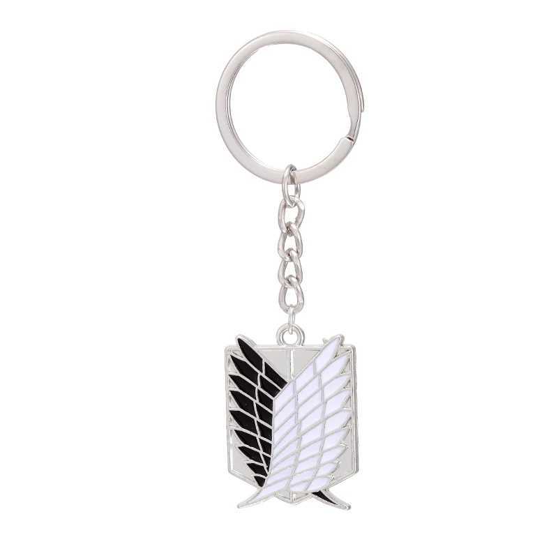 Fashion Attack Titan Keychain Shingeki No Kyojin Anime Cosplay Wings of Freedom Keychain Ring Motorcycle Key Gift W240808