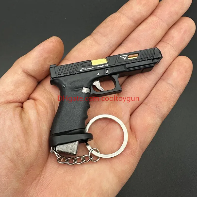 1:3 G34TTI Toy Gun Semi Alloy Model Disassemble Portable Mini Metal Keychain Look Real Movie Prop Collection Pendant Birthday Gifts for Chlidren Adult