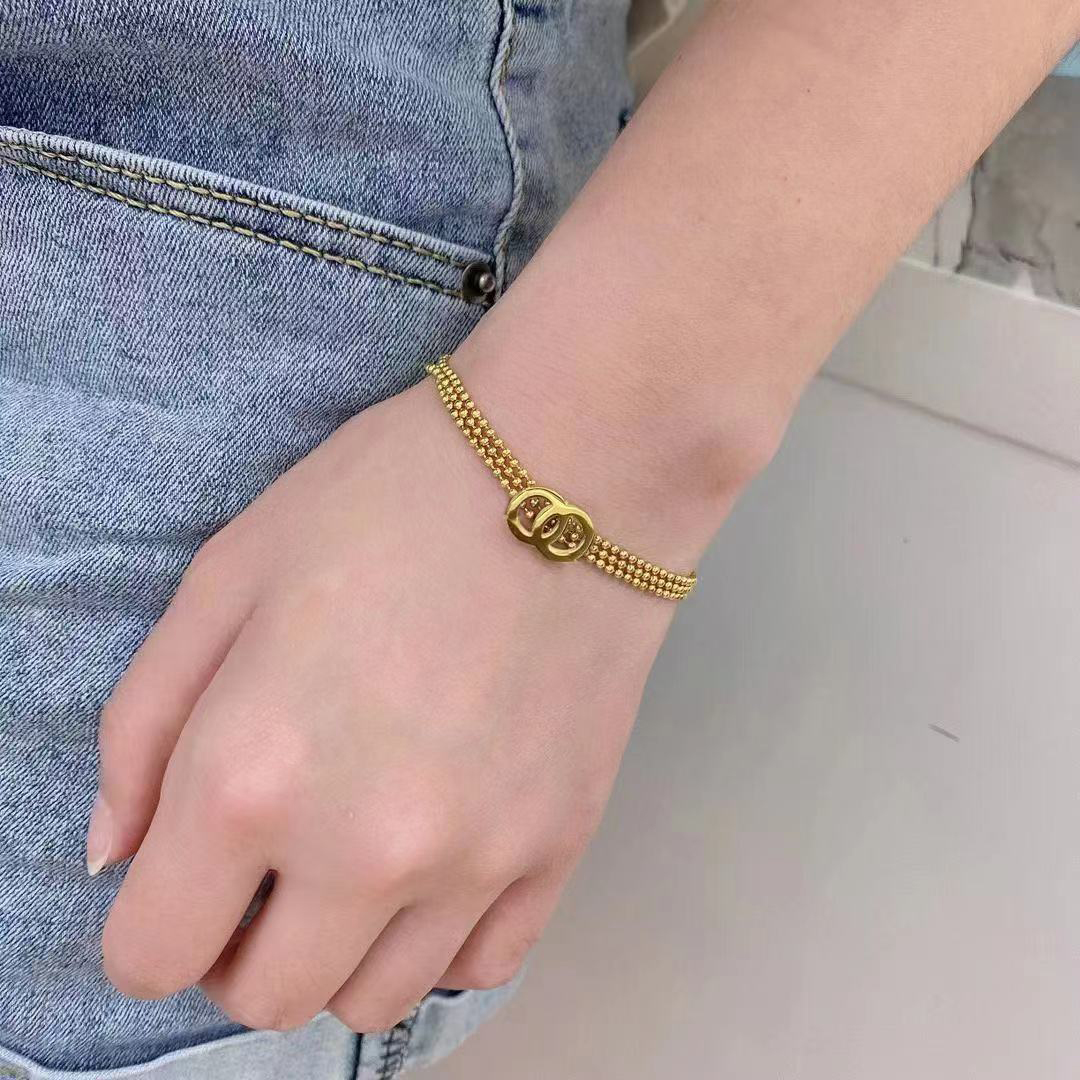 Classic Bracelets Link Chain Women Letter Bangle Gold-color Stainless Steel Lovers Gifts Wristband Cuff Chains Designer Wedding Jewelry Gifts