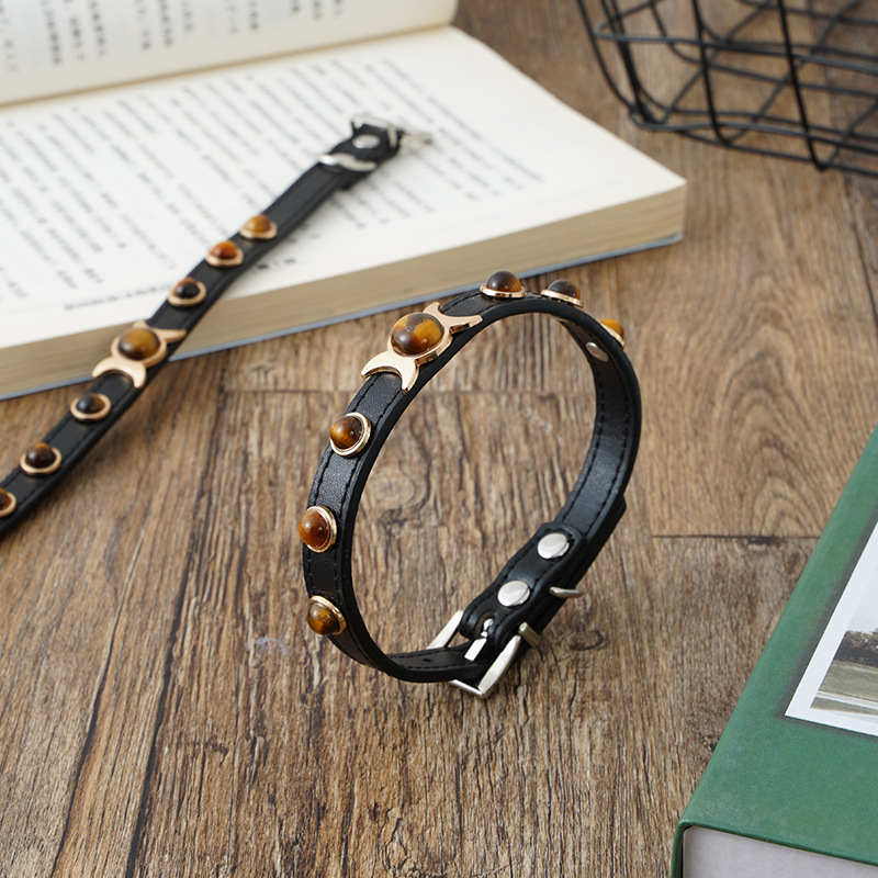 halloween pet Strictly select tiger eye stone collar, alloy buckle, PU dog chain, large, medium and small dog neck, universal dog neck ring