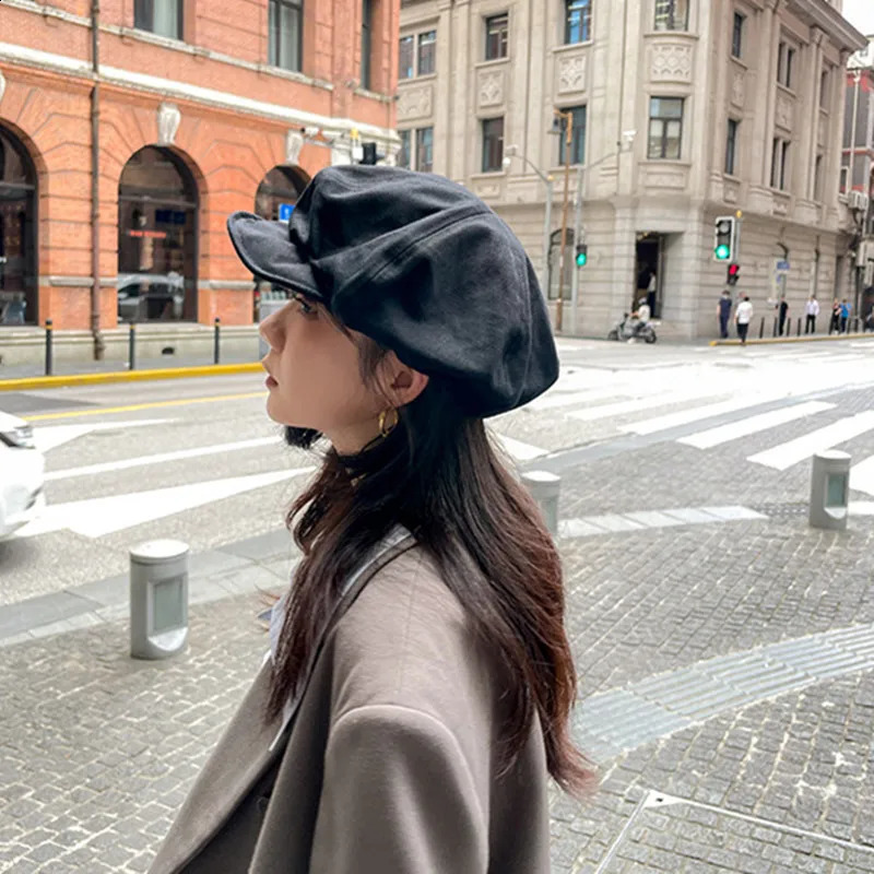 Big Solid Color Beret Octagonal Caps For Women Men French Lazy Street Artist Painter Hats Cotton Short Eaves Pleats Baseball Cap 240805