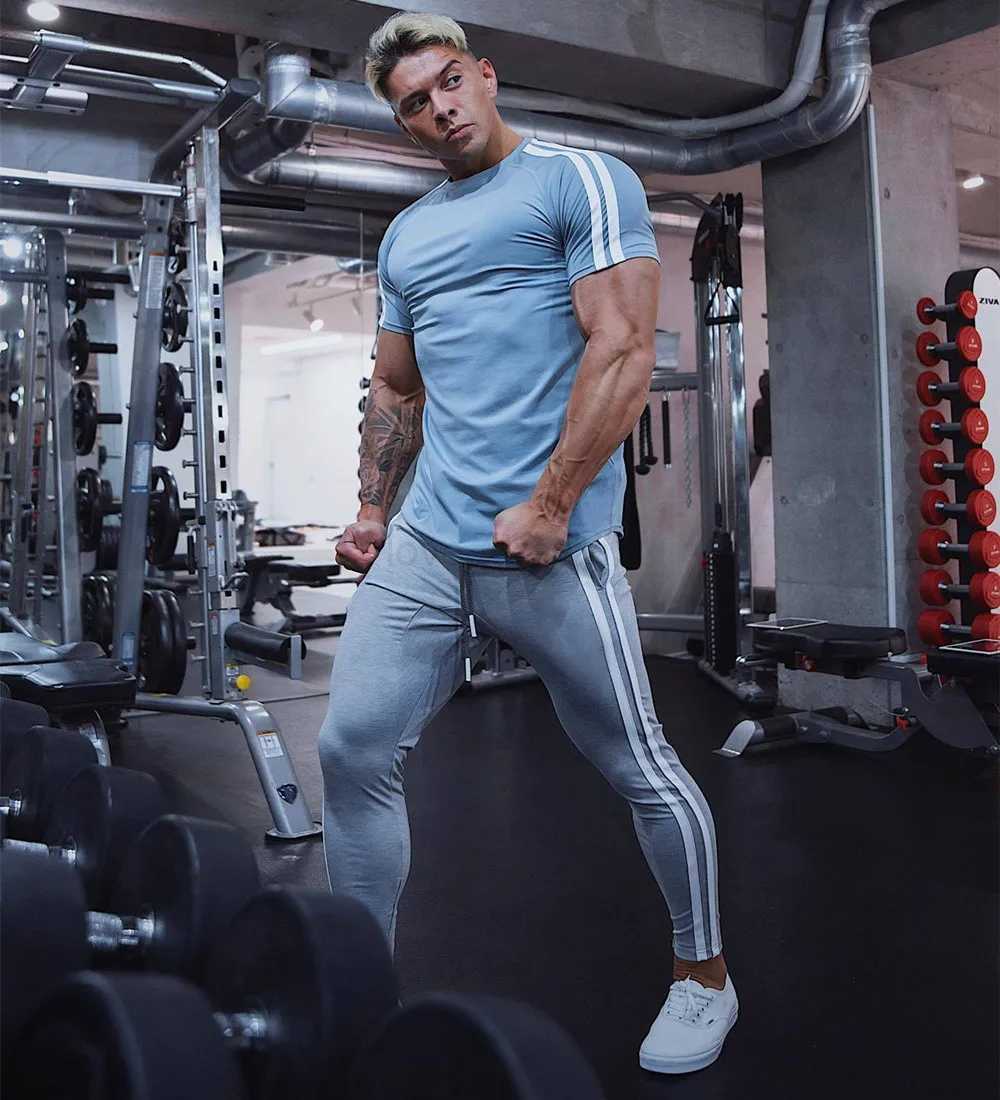 2023 New Jogger Gray Gym Fitness Bodybuilding Training Pants Mens Jogging Casual Fashion Classic Side Stripe Sweatpants MaleXJ240813