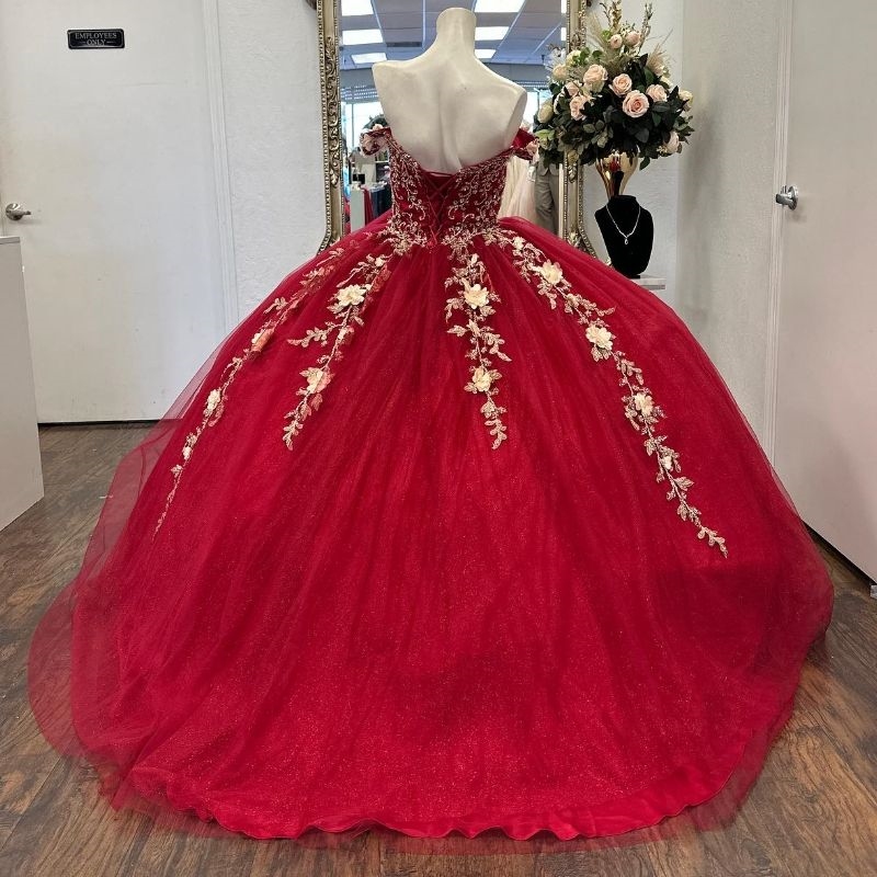 Red Shiny Ball Gown Quinceanera Dress Princess Vestidos De 15 Anos Off Shoulder Applique Lace Beads Tull Birthday Party Sweet 16 Dress