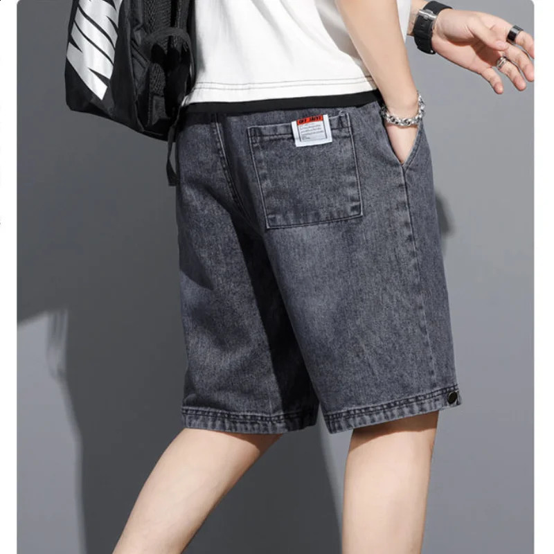 2024 Summer Mens Denim Shorts American Retro All-match Straight Shorts Loose Casual Sports Quarter Pants Plus Size Mens Shorts 240812