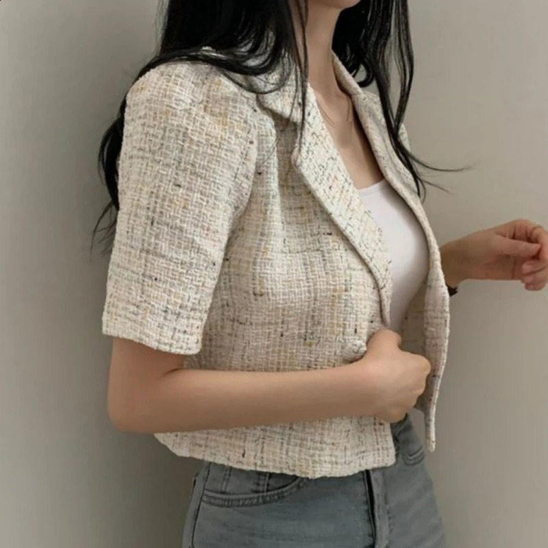 Summer Chic Elegant Suit Collar Autumn Womens Coat Double Row Two Buttons Loose Style Bubble Sleeve Tweed Short Female Jacket 240812