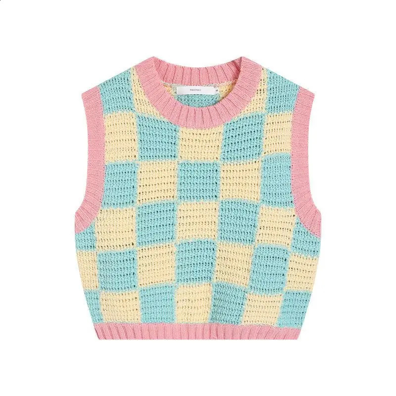 Lazy Style Hollow Plaid Knitted Vest For Womens Summer Short Outerwear Top Ins Korean Fashion Sweater Chic Jumper 240813