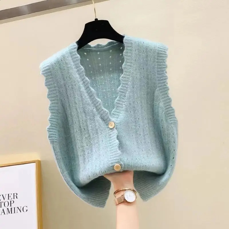 Knitted Vest Womens Cardigan Loose Outer Wear Spring Autumn Korean Version Sleeveless Shoulder Sweater Women 240813