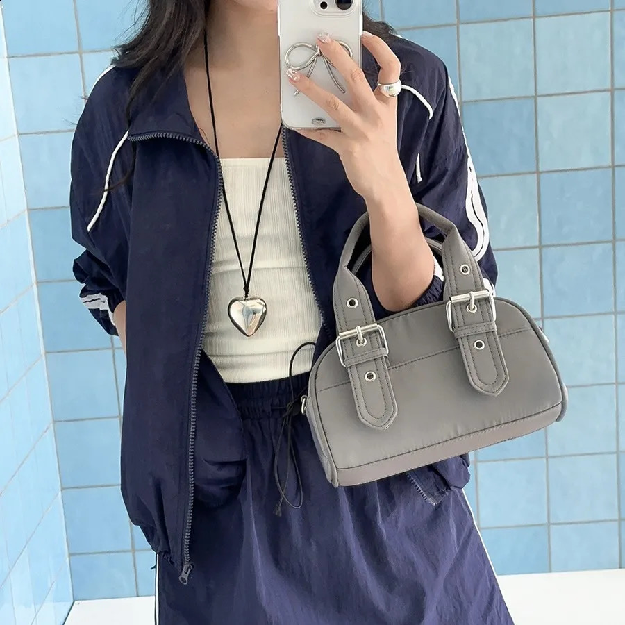 Casual nylon wallet and handbag fashionable mini Boston bag womens highquality shoulder cross body small phone flip clutch 240813
