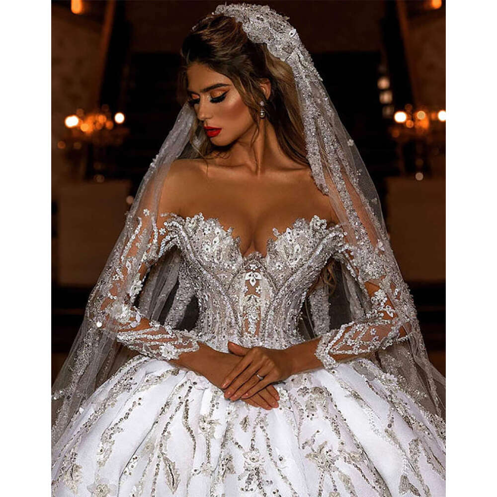 Exquisite Ball Gown Wedding Dresses Appliques Sequins Lace Bridal Gowns Strapless Big Vestidos De Novia Custom Size Colour