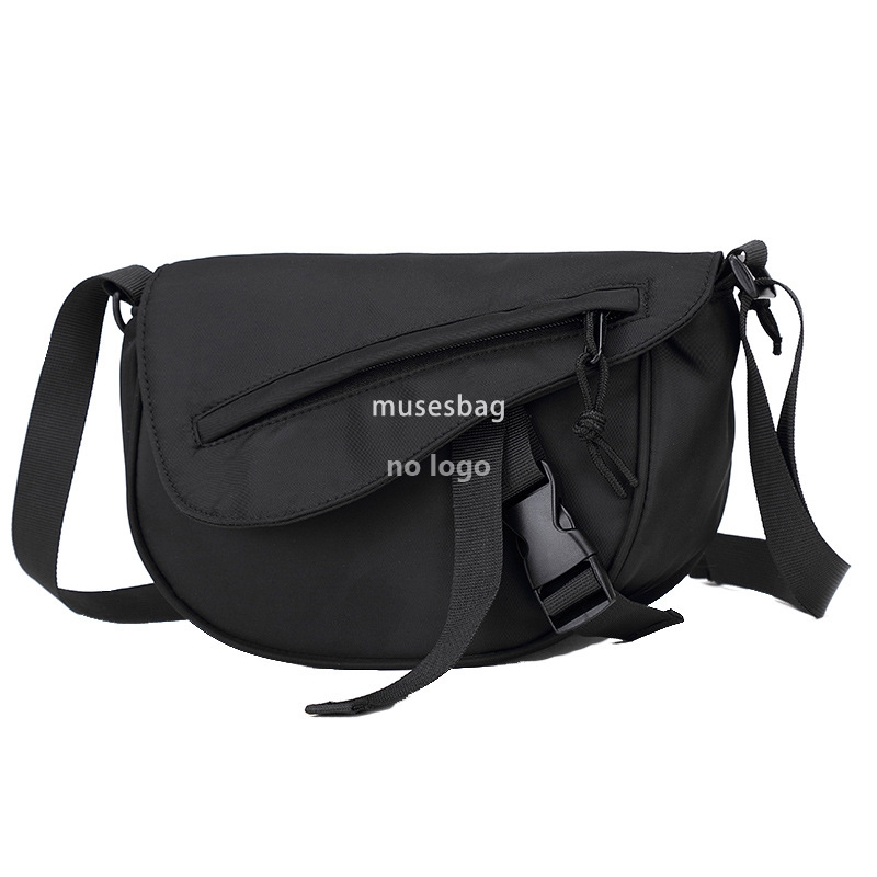 Crossbody bag male ins fashion small bag single shoulder bag fashion brand day cross bag students simple casual small backpack men