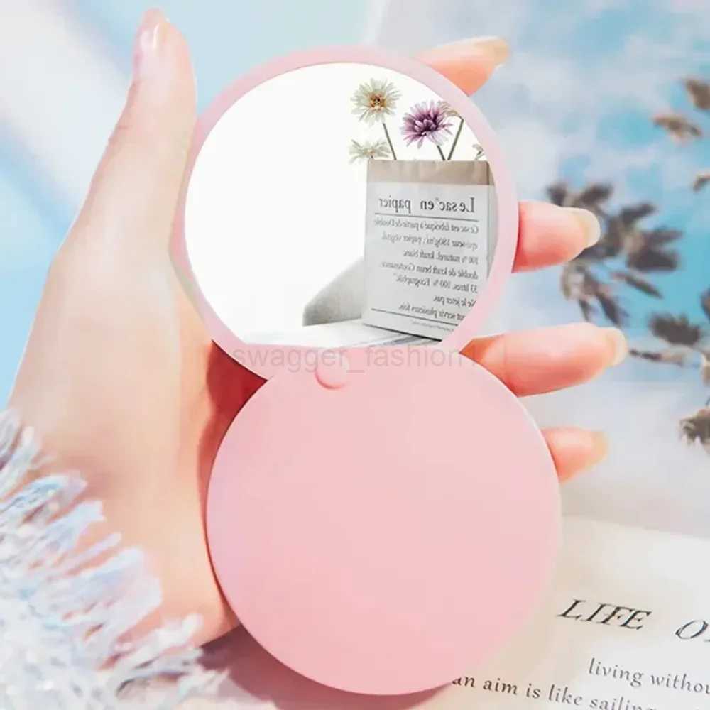 1Pcs Portable Folding Make-Up Mirror Small Creative Mini Sliding Cover Handheld Pocket Mirror Makeup AccessoryXJ240813