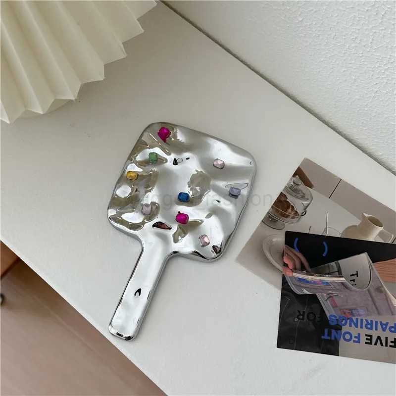 Ins Liquid Shape Square Mirror Mini Hand-held Desktop Cosmetic Makeup Mirror Travel Metallic Portable Beauty Mirror For HandbagXJ240813